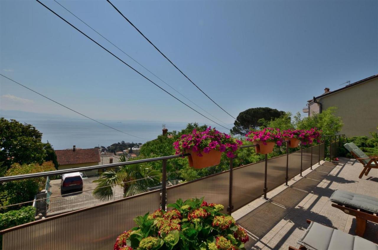 Apartment Relax Opatija Exteriör bild